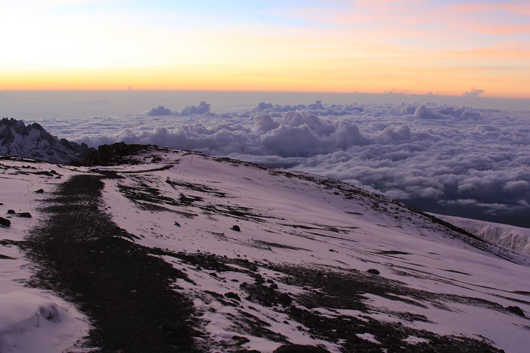 Machame Vs Marangu